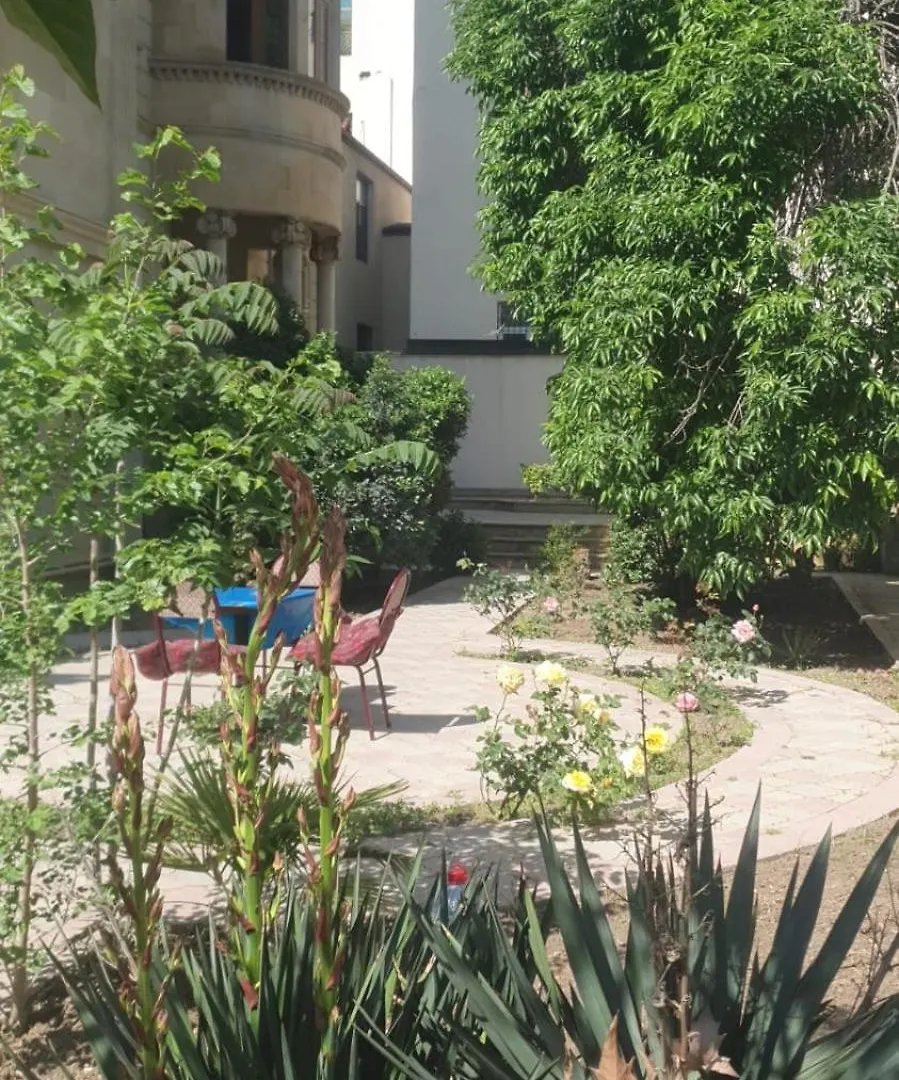 Ekm Hotel Baku 3*,